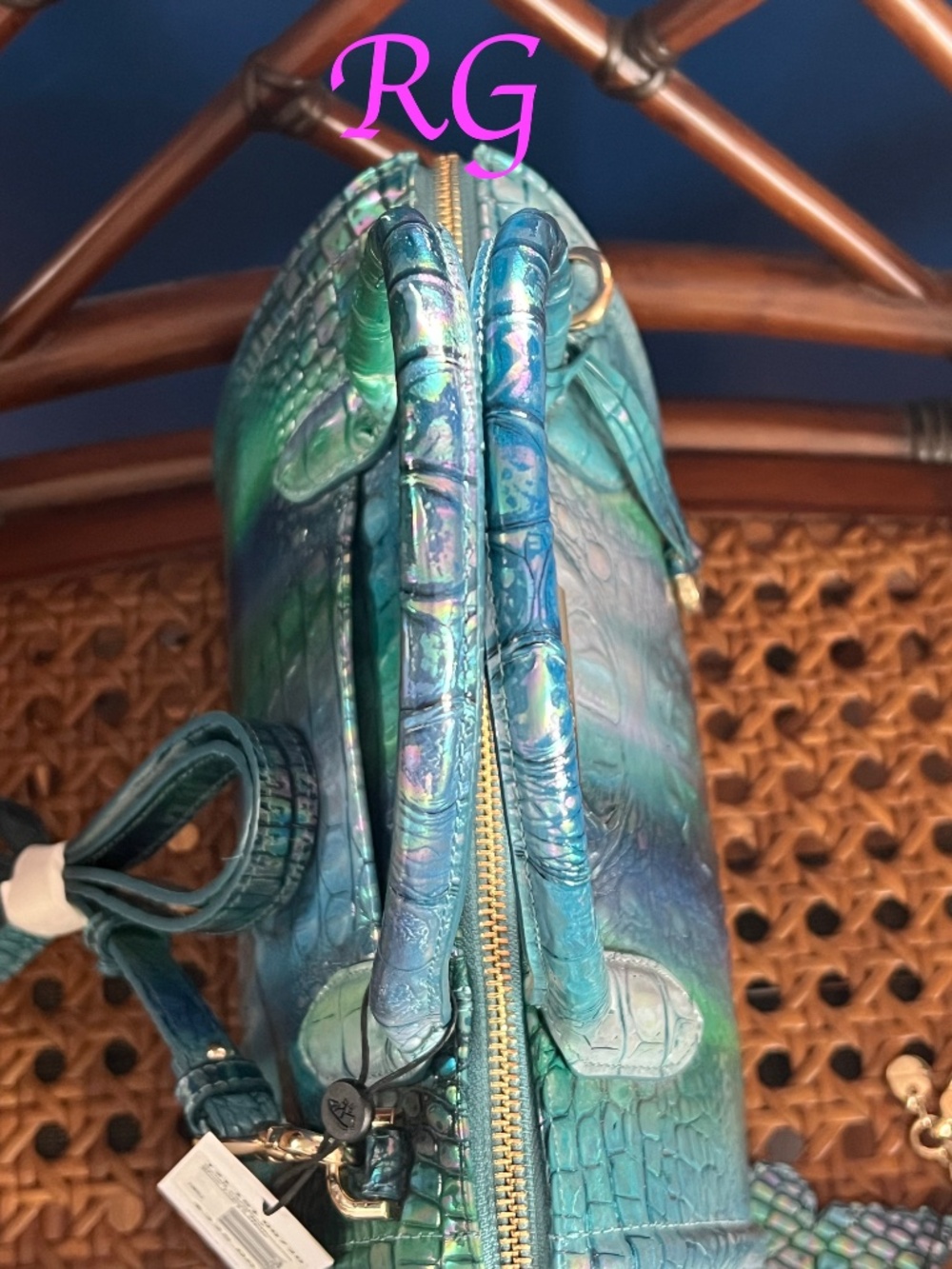 💙🩵NWT Brahmin Iridescent Blue Topaz Small Caroline Handbag w/Strap 2 EYES 💙🩵 - Picture 4 of 15